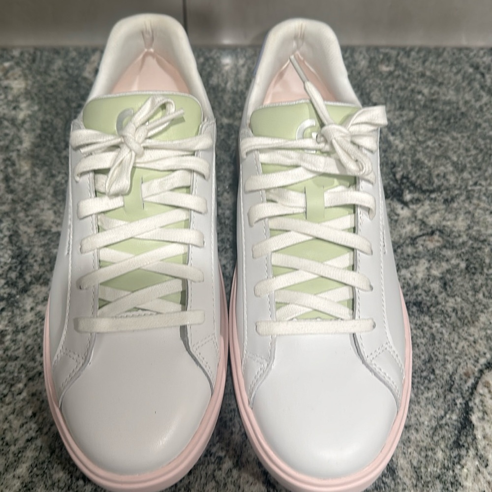 Cole Haan women 9.5 b brand new never worn